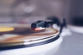 Corporate Inspiration Backsound