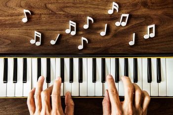 Inspiring Emotional Piano